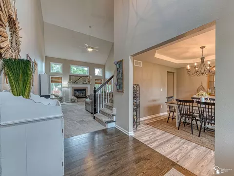 Entry Way - 1455 Pearl, Temperance, MI 48182 photo 2 of 6