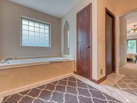 Bath - 1455 Pearl, Temperance, MI 48182 photo 2 of 3