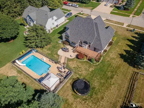 View/Area - 1455 Pearl, Temperance, MI 48182 photo 3 of 8