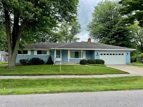 1650 New Hampshire, Marysville, MI 48040
