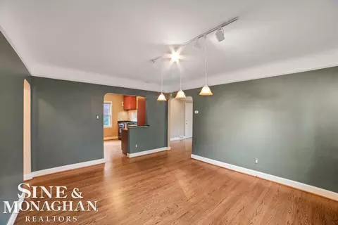 Living - 752-754 Neff, Grosse Pointe, MI 48230 photo 6 of 12