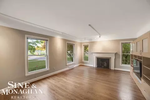 Living - 752-754 Neff, Grosse Pointe, MI 48230 photo 1 of 12