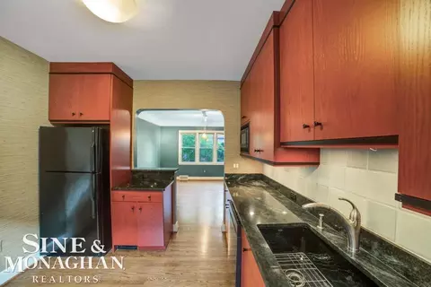 Kitchen - 752-754 Neff, Grosse Pointe, MI 48230 photo 2 of 6
