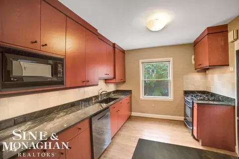 Kitchen - 752-754 Neff, Grosse Pointe, MI 48230 photo 1 of 6
