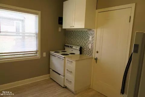 Kitchen - 752-754 Neff, Grosse Pointe, MI 48230 photo 6 of 6