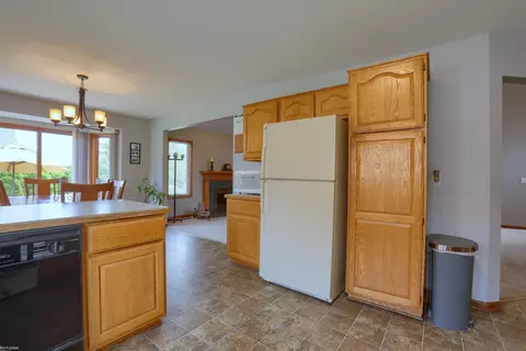 18885 Alsie, Macomb, MI 48044 photo 10