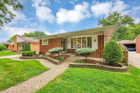 24405 Ursuline, Saint Clair Shores, MI 48080