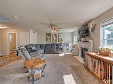 2138 Monohan, Monroe, MI 48162 photo 8