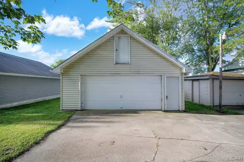 2000 Paradise Park, Manitou Beach, MI 49253