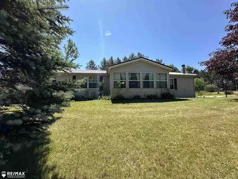 1595 Andover, Gladwin, MI 48624 photo 27