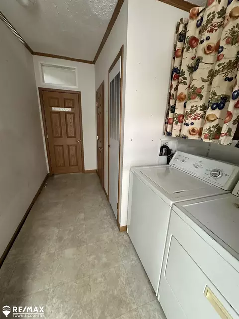 1595 Andover, Gladwin, MI 48624 photo 24