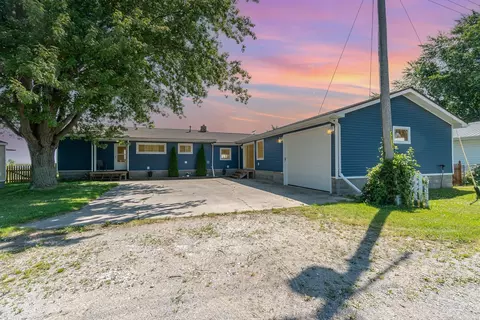 4910 Lakeside, Pinconning, MI 48650