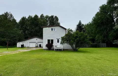 804 N 15th, Gladstone, MI 49837