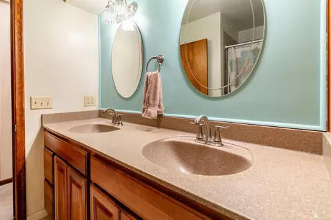7559 Apache, Temperance, MI 48182 photo 30