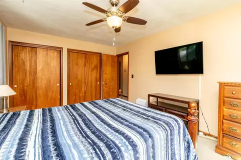 7559 Apache, Temperance, MI 48182 photo 24