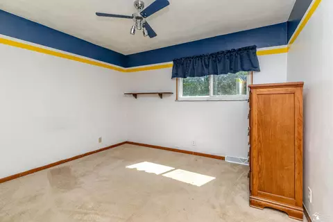 7559 Apache, Temperance, MI 48182 photo 31