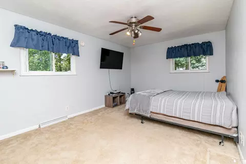7559 Apache, Temperance, MI 48182 photo 25