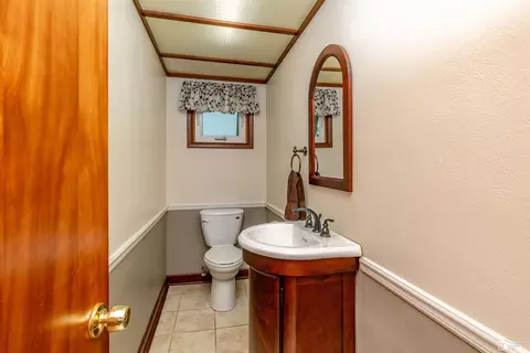 7559 Apache, Temperance, MI 48182 photo 16