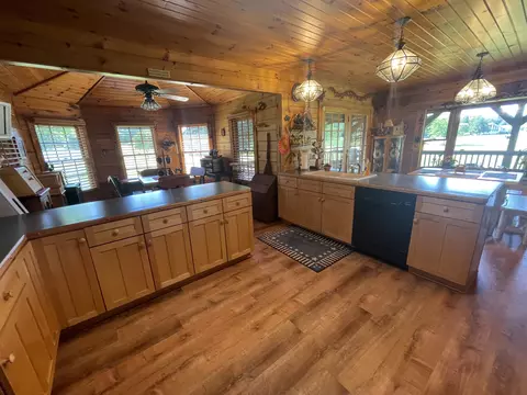 5592 Linksview, Gladwin, MI 48624 photo 17