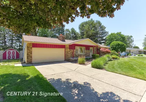 875 Waukee, Saginaw, MI 48604