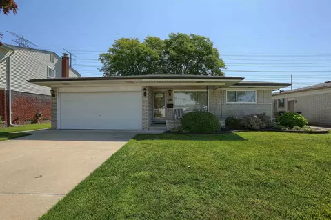36624 Clifford, Sterling Heights, MI 48312