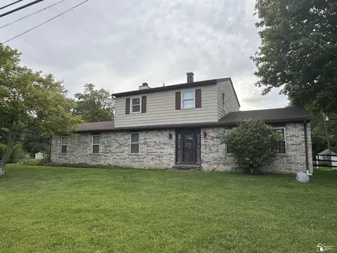 9009 Summerfield, Temperance, MI 48182