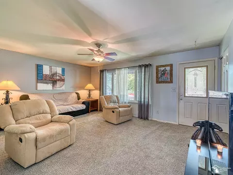 15441 Hull, Monroe, MI 48161 photo 2