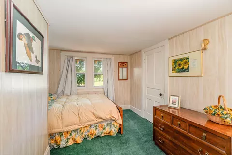 Bedroom - 5200 W M-18, Gladwin, MI 48624 photo 1 of 6