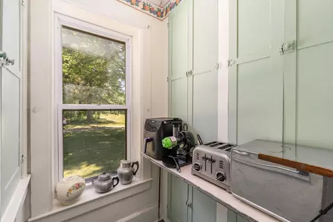 Kitchen - 5200 W M-18, Gladwin, MI 48624 photo 4 of 4