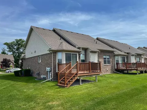 Exterior - 20852 Belclare, Macomb, MI 48044 photo 8 of 11
