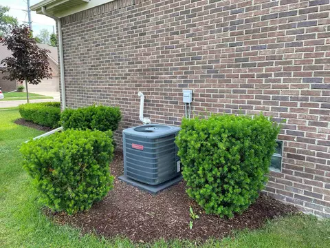 Exterior - 20852 Belclare, Macomb, MI 48044 photo 9 of 11