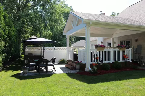 Exterior - 605 Scofield, Davison, MI 48423 photo 7 of 10