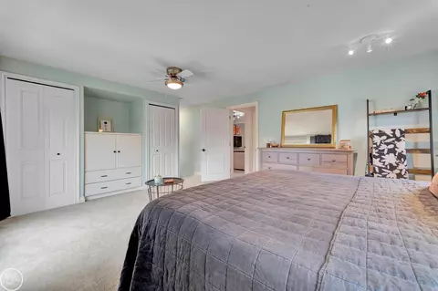 Bedroom - 951 Hampton, Grosse Pointe Woods, MI 48236 photo 1 of 8