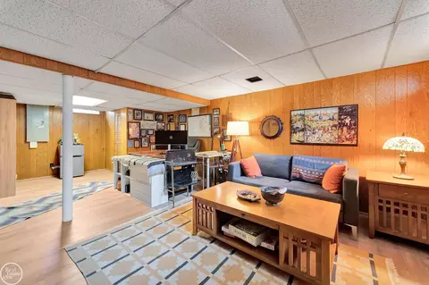 Other - 951 Hampton, Grosse Pointe Woods, MI 48236 photo 9 of 24