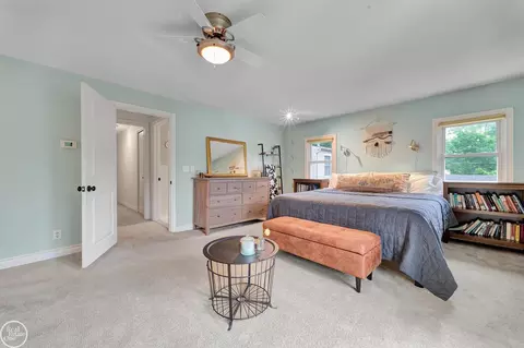 Bedroom - 951 Hampton, Grosse Pointe Woods, MI 48236 photo 3 of 8