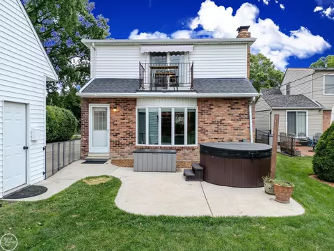 Other - 951 Hampton, Grosse Pointe Woods, MI 48236 photo 13 of 24