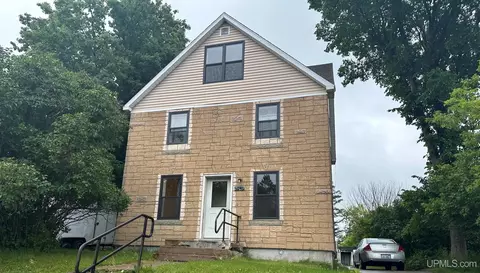 513 Verona, Caspian, MI 49915