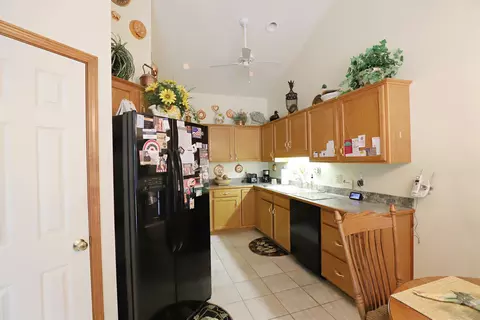 4091 Squire, Flushing, MI 48433 photo 10