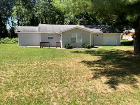 Exterior - 321 Floyd, Farwell, MI 48622 photo 2 of 3