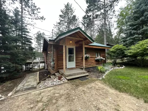 6342 Beach, Johannesburg, MI 49751