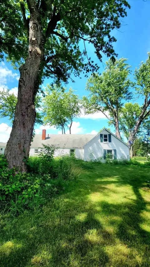 Exterior - 7395 Johnson, Flushing, MI 48433 photo 3 of 10