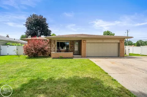 27839 Liberty, Warren, MI 48092