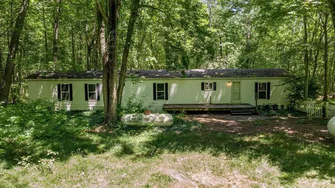 4510 N Alamando, Coleman, MI 48618