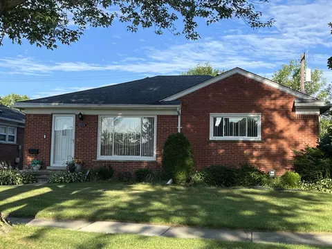 25725 San Rosa, Saint Clair Shores, MI 48081