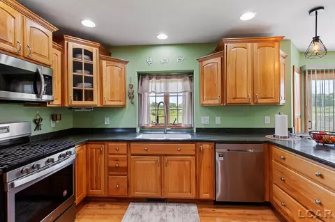 Kitchen - 5758 Plank, Adrian, MI 49221 photo 2 of 6