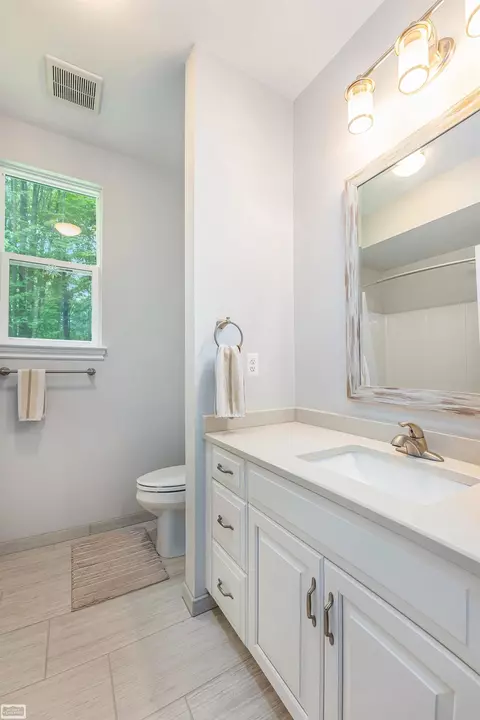 2066 Natures Way, Saint Clair, MI 48079 photo 15