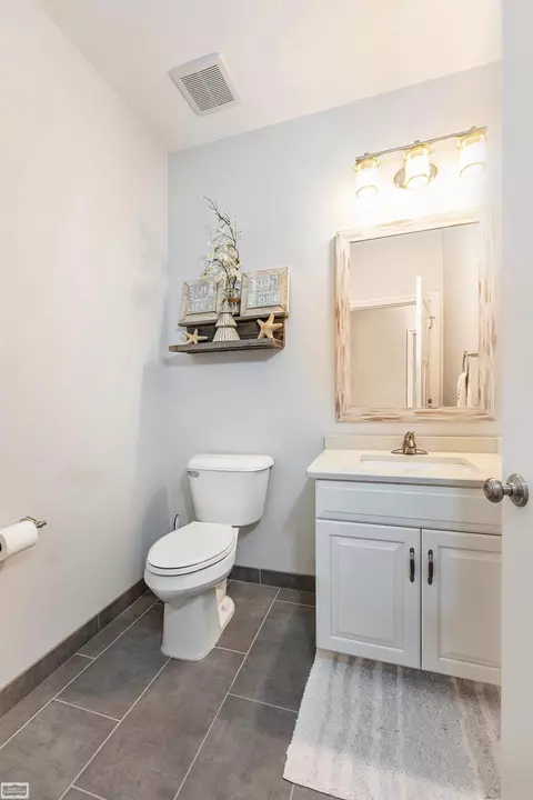 2066 Natures Way, Saint Clair, MI 48079 photo 10
