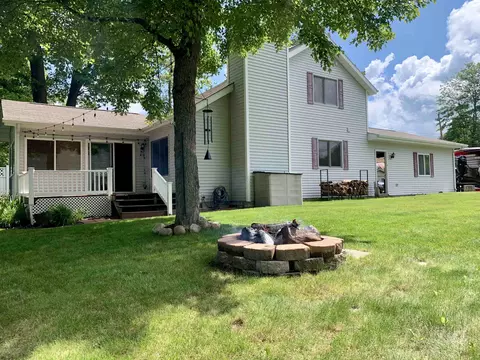 4138 Pine, Gladwin, MI 48624 photo 3