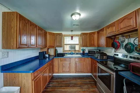 Kitchen - 2508 E Downington, Deckerville, MI 48427 photo 1 of 2