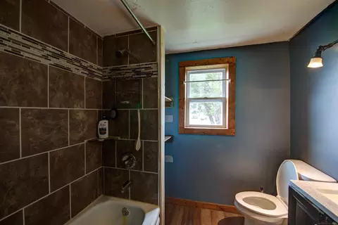 Bath - 2508 E Downington, Deckerville, MI 48427 photo 1 of 1